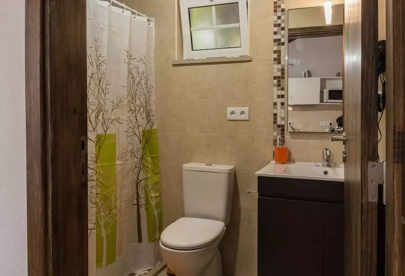 Portantiqua, Guest House