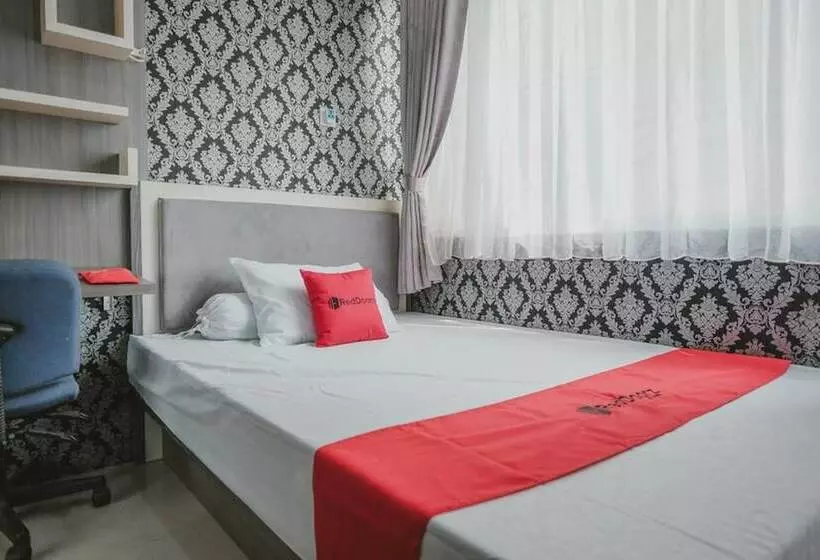 Reddoorz Apartment @ Saladin Mansion Margonda