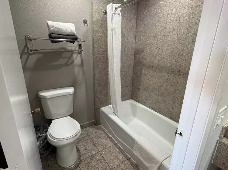 酒店 Morgan Hill Inn