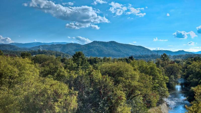 Music Road Resort Hotel And Inn