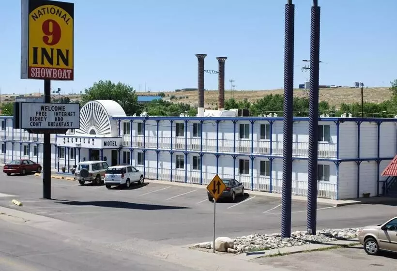 ホテル National 9 Inn Showboat