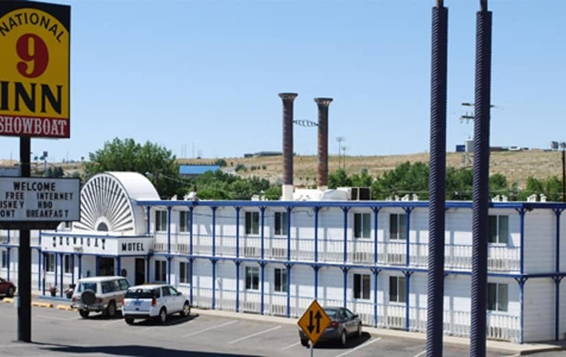 هتل National 9 Inn Showboat