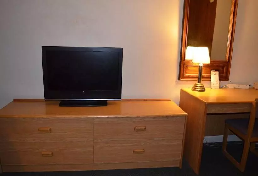 ホテル National 9 Inn Showboat