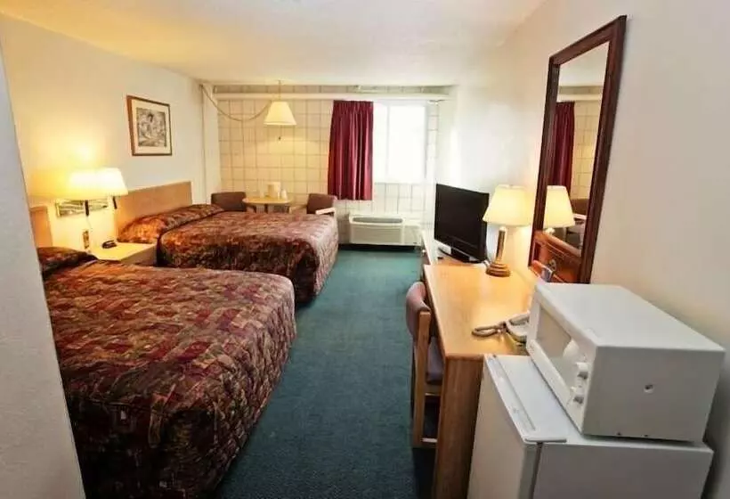 ホテル National 9 Inn Showboat