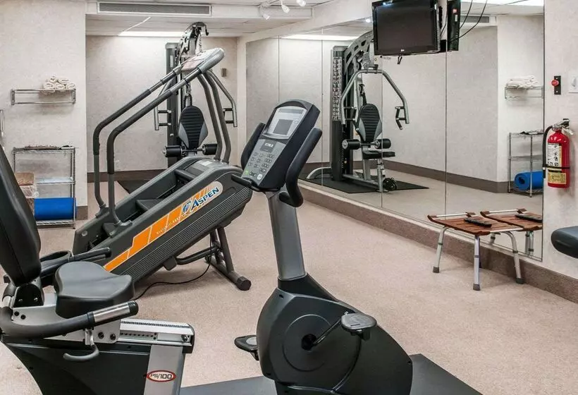 호텔 Quality Inn Navajo Nation Capital