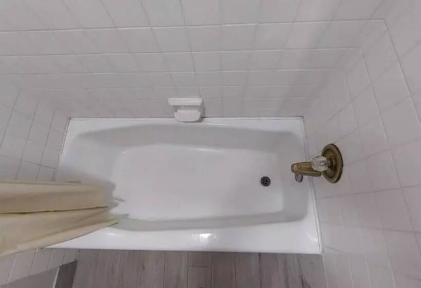 酒店 Regency Inn Norco