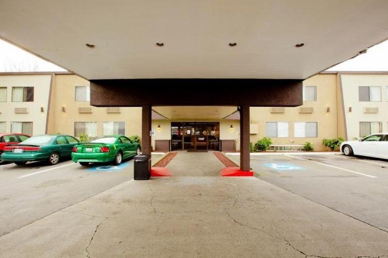 فندق Rodeway Inn