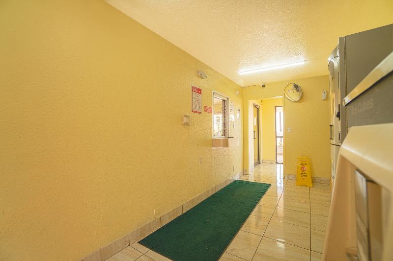 فندق على الطريق Days Inn By Wyndham Wichita Falls