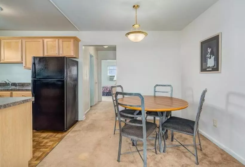 فندق على الطريق The Inn Of Rosslyn