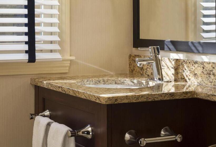 استراحتگاه Ocean Mist