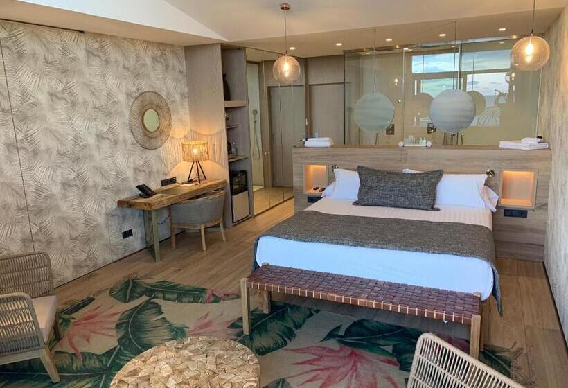 호텔 Playa Grande By Tropical