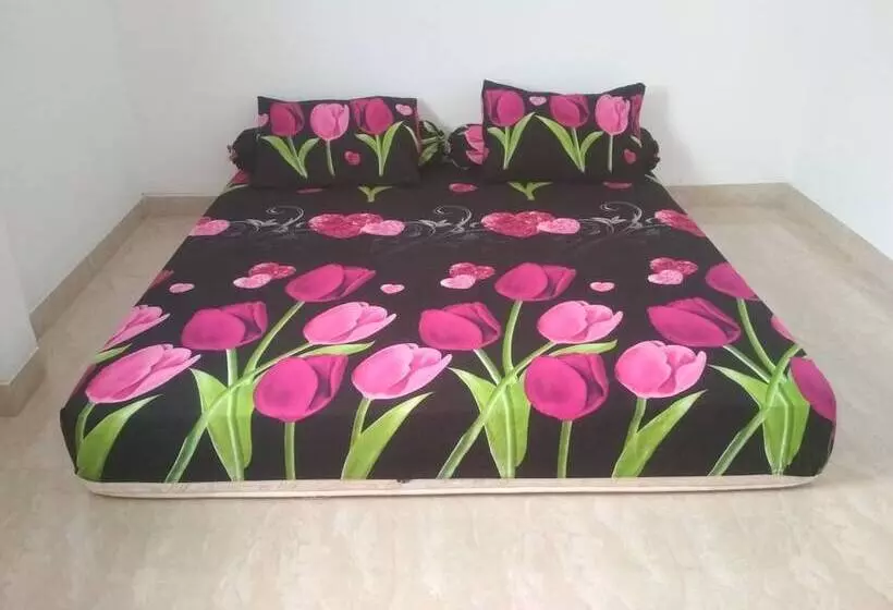 پانسیون Almira Homestay