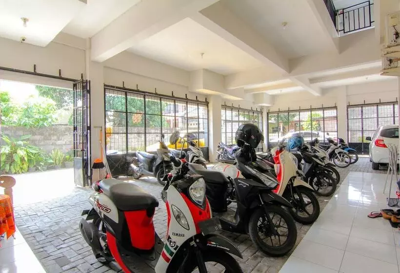 Majatalo JJ House Wahid Hasyim