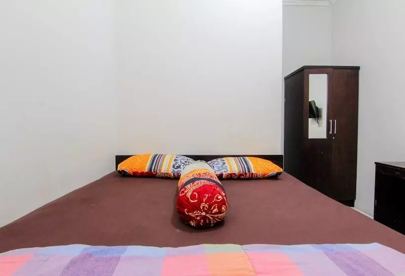 Majatalo JJ House Wahid Hasyim