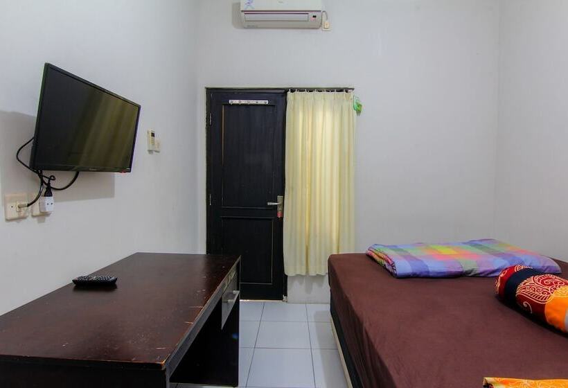 פנסיון JJ House Wahid Hasyim