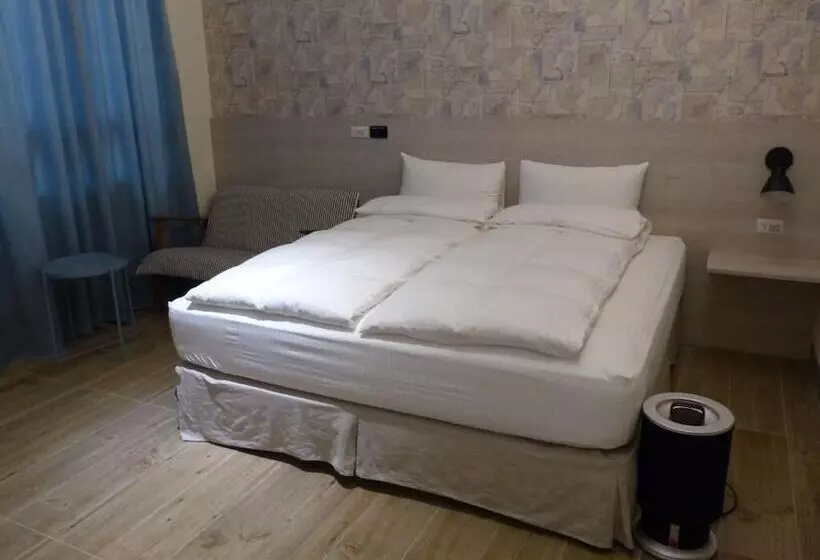 پانسیون Klabnb