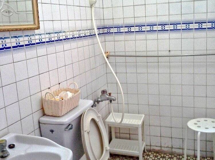 پانسیون Quest Taiwan