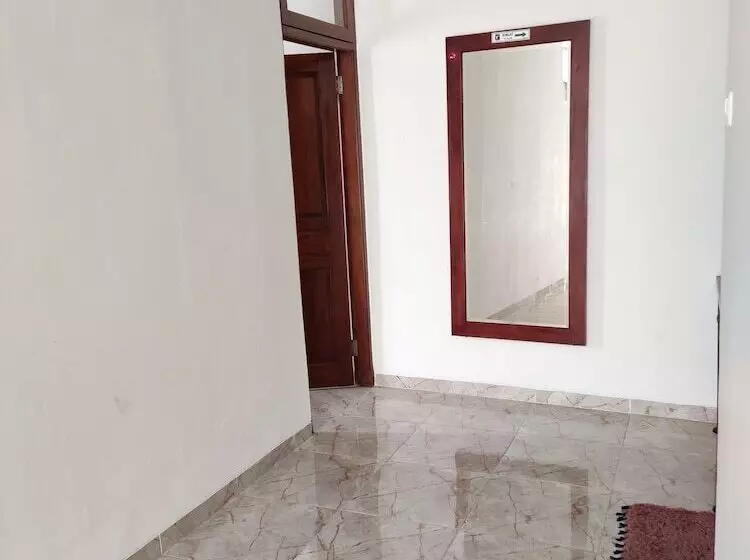 Zg Homestay Solo