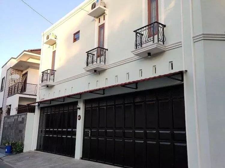 Zg Homestay Solo
