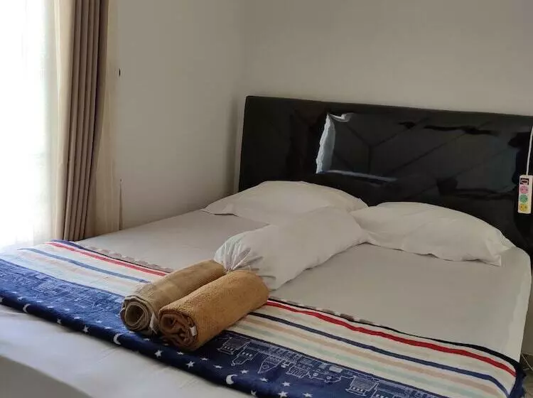Zg Homestay Solo