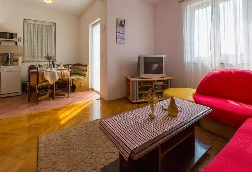 Apartments Jasmina