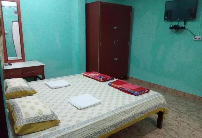 تختخواب و صبحانه The Lotus Home