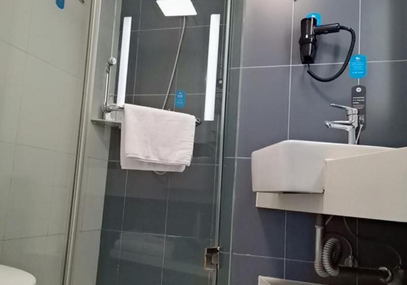 בית מלון כפרי Hanting  Zhengzhou Nanyang Road