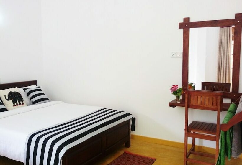 Otel Misty Elegance  Ella