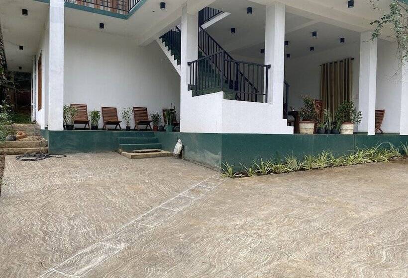 Otel Misty Elegance  Ella