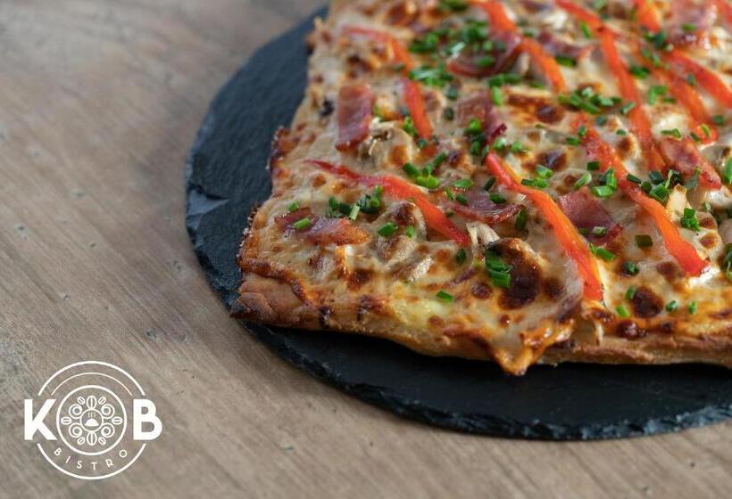 فندق Puntarenas Beach