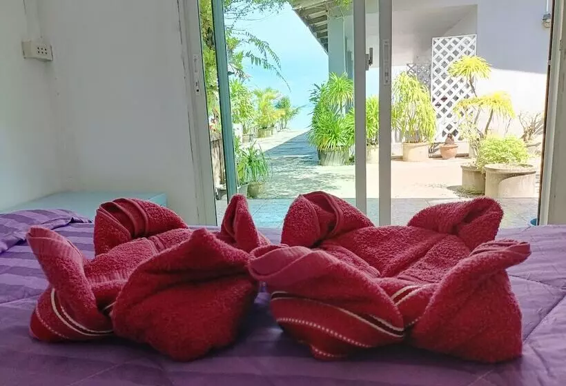 Majatalo Kohmook Seaview Bungalow