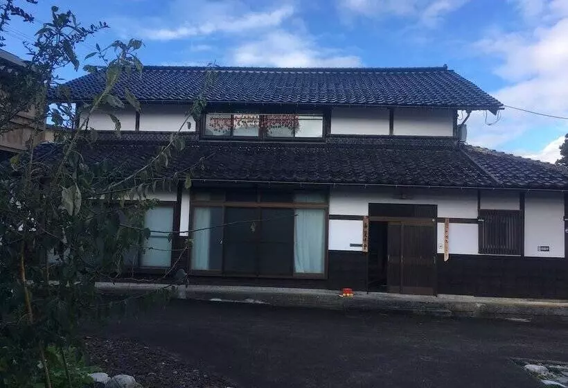 Majatalo Kominka Guesthouse Sudomari Tonami