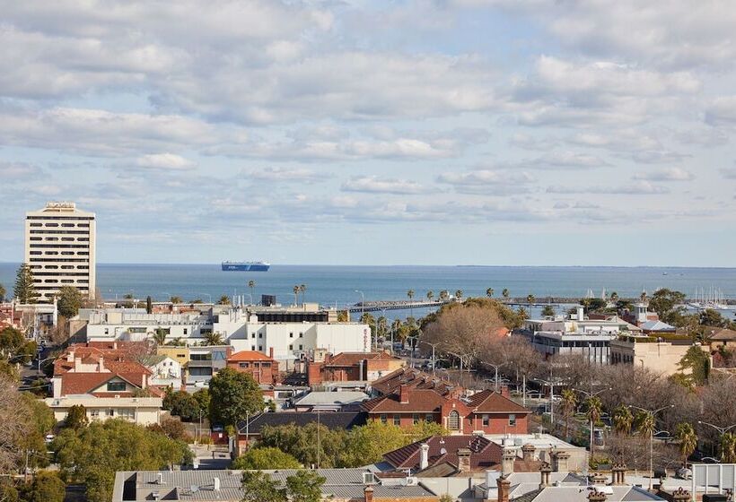 St Kilda By The Beach