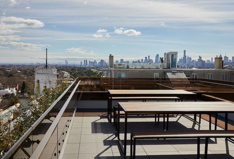 St Kilda By The Beach