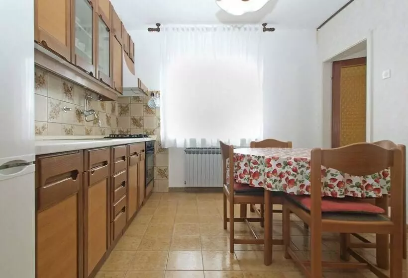 Apartments Medulinka 1704