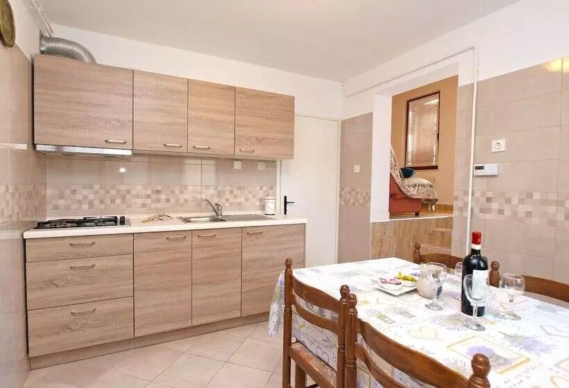 Apartments Boris 154