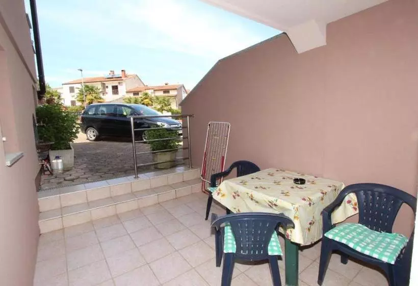 Apartments Eni