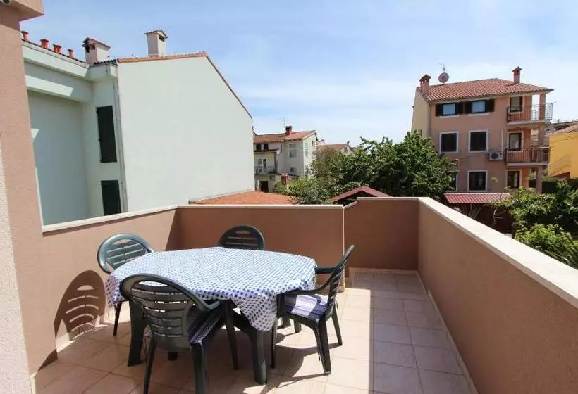 Apartments Eni