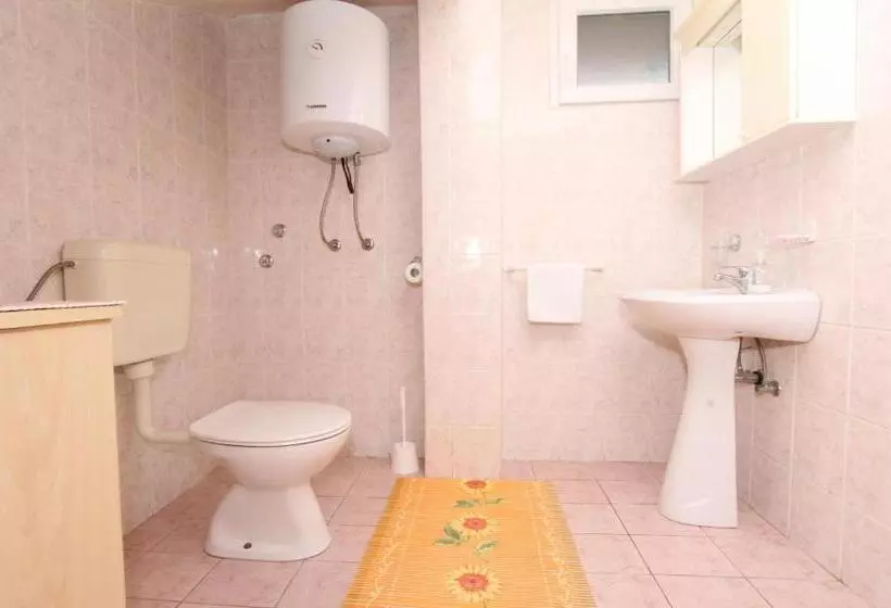 Apartments Eni