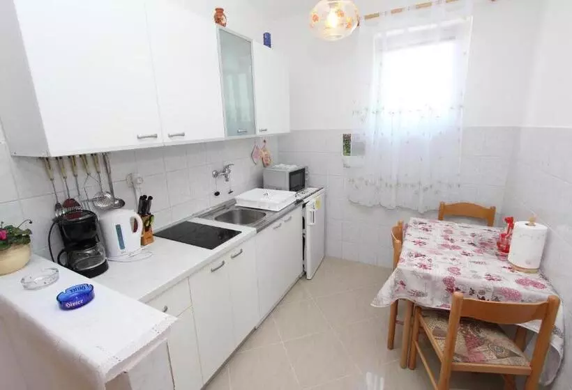 Apartments Eni