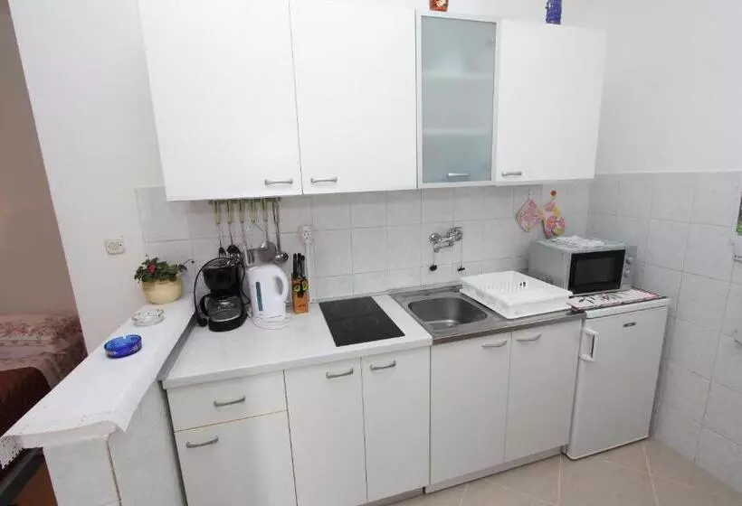 Apartments Eni