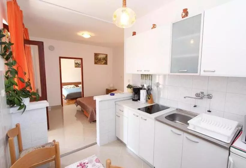 Apartments Eni