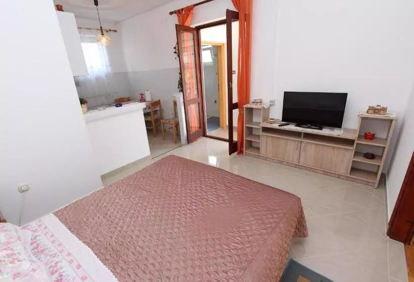Apartments Eni