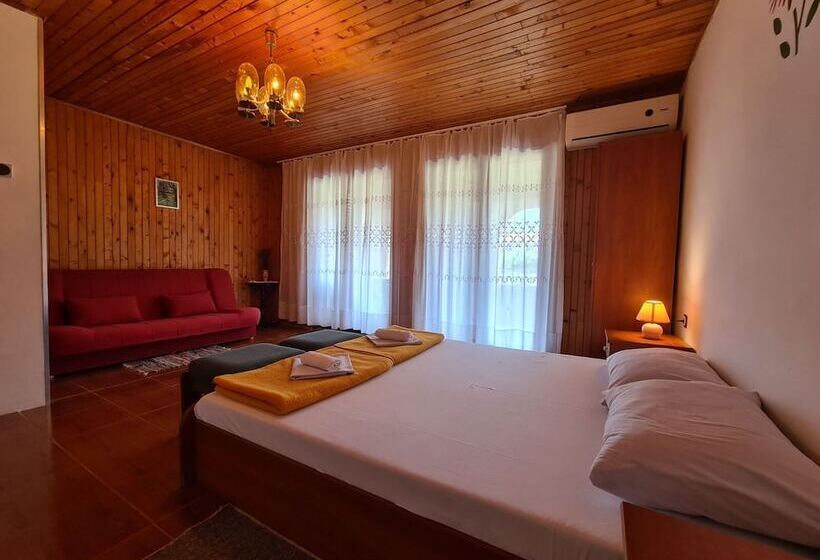 Apartments Zlatko 1397