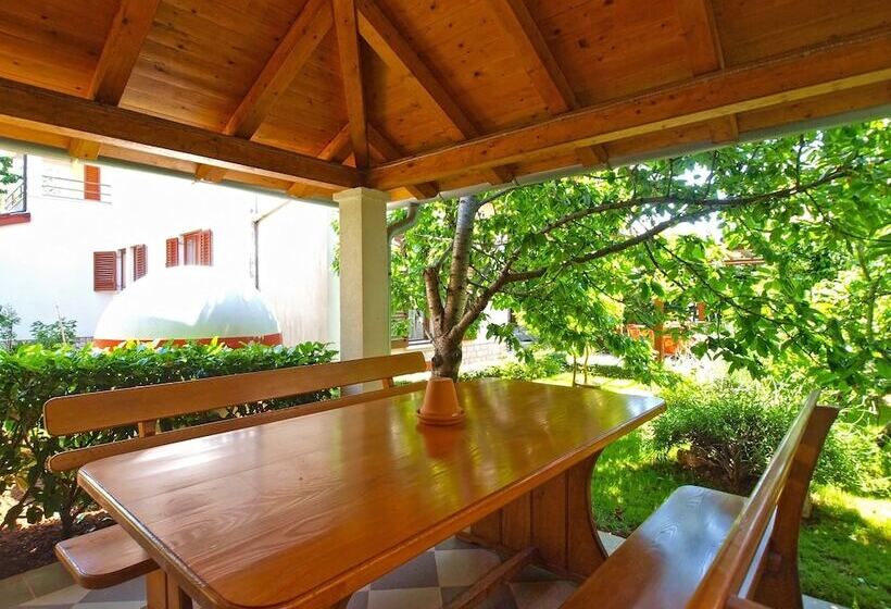 펜션 Apartment Mira 1293