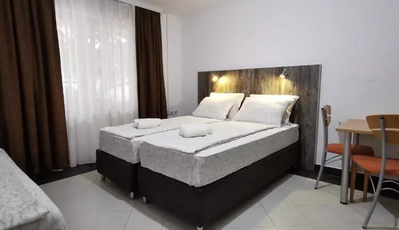 پانسیون Apartments Banjica