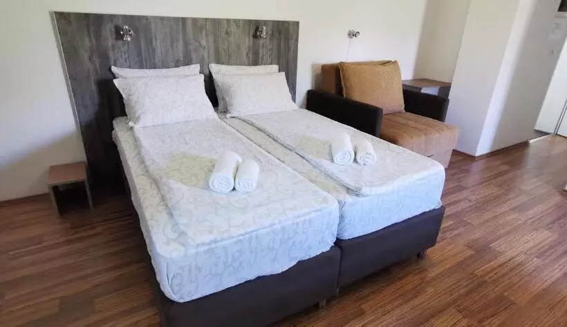 پانسیون Apartments Banjica