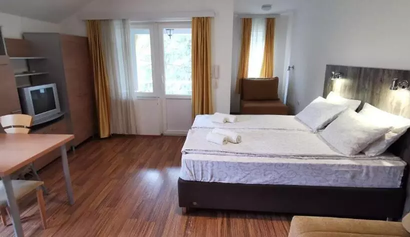 پانسیون Apartments Banjica