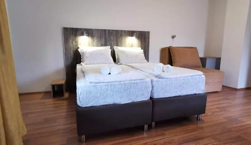 پانسیون Apartments Banjica