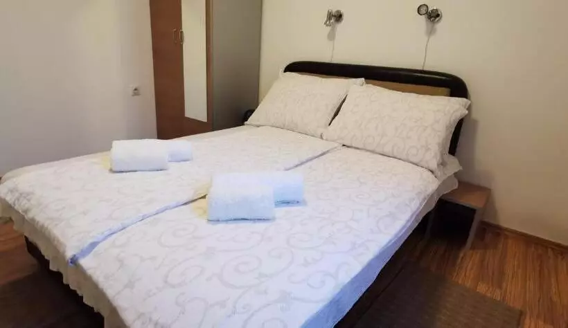 پانسیون Apartments Banjica